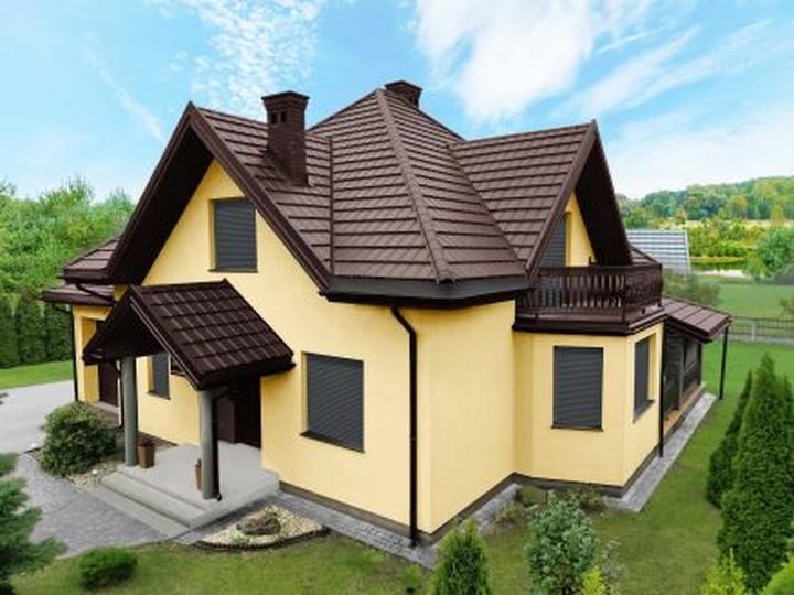 Kolory elewacji do brązowego dachu