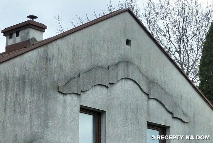 Usuwanie zacieków na elewacji