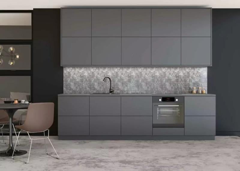 Jak dbać o matowe meble, by uniknąć zarysowań i smug?