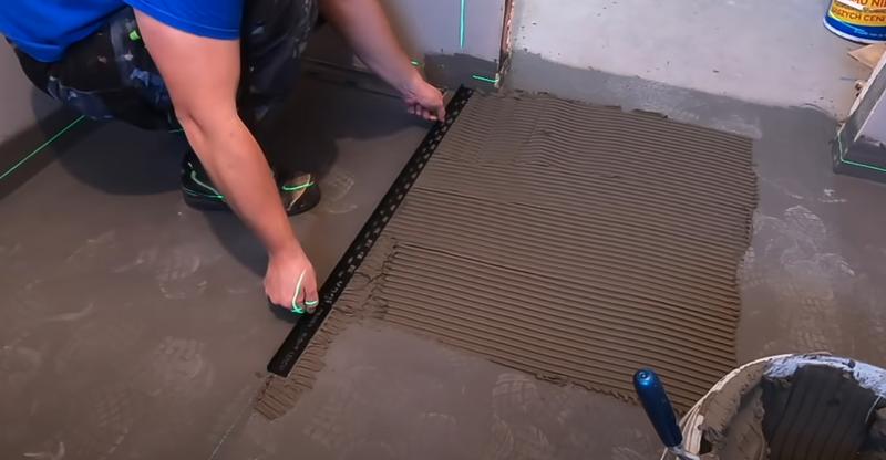 Montaż listwy montażowej do szafek