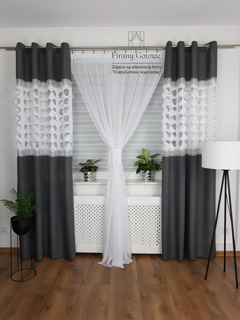 Stylowe zasłanianie szyb w meblach