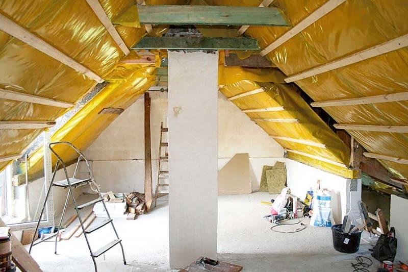 Urządzanie pokoju na poddaszu