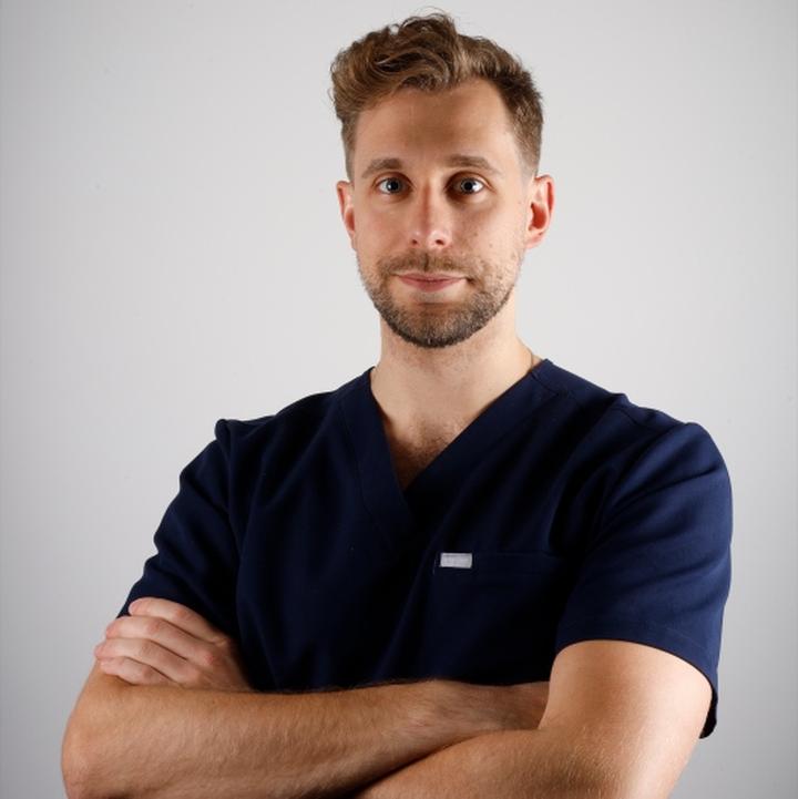 Malowanie okien Urzędowski krok po kroku