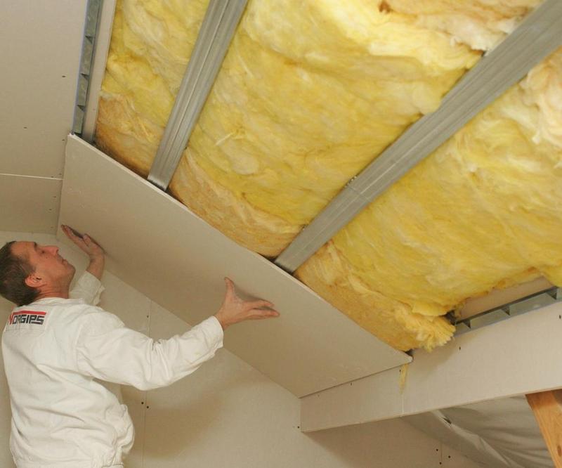 Materiały izolacyjne do poddasza