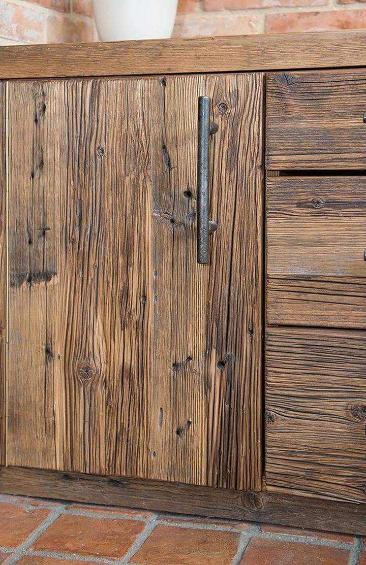 Wybór materiałów na szafkę