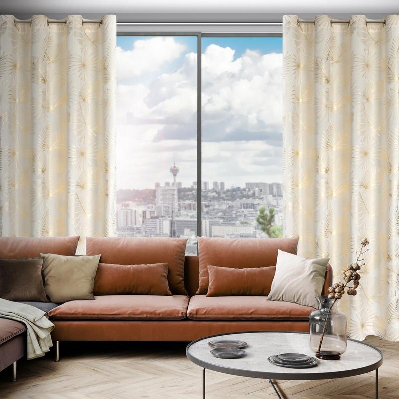 Zasłony do brązowych mebli