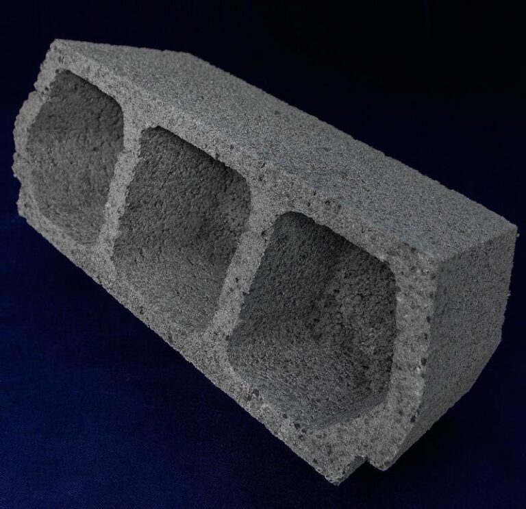 Jak wybrać odpowiedni beton na strop żelbetowy – kluczowe wskazówki, aby uniknąć błędów