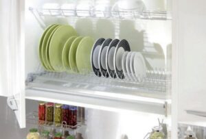 Zamontuj ociekacz w szafce bez błędów – praktyczny przewodnik krok po kroku