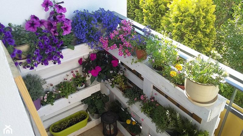 Kwietnik z europalety