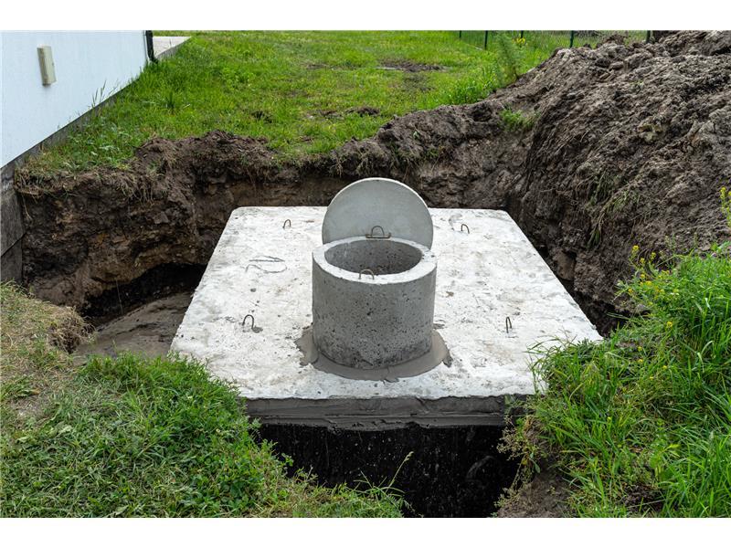 Odległość szamba od okien