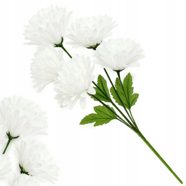 Eleganckie triki: Proste sposoby na to, jak ozdobić stół na co dzień z klasą