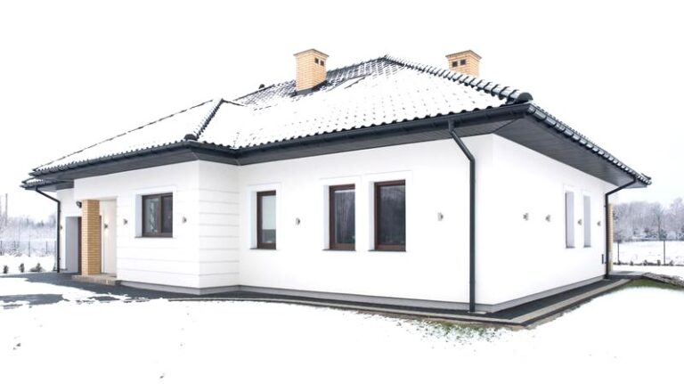 Ile kg tynku na m2 elewacji? Odkryj prawdziwe zapotrzebowanie na materiał