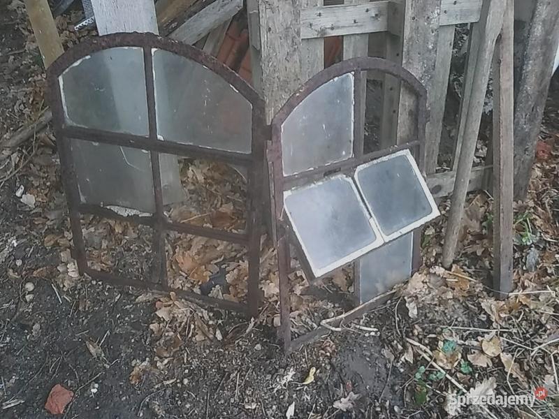 Montaż okna w ramie