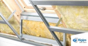 Jak skutecznie ocieplić okno na zimę? Oto 5 sprawdzonych metod na ciepły dom