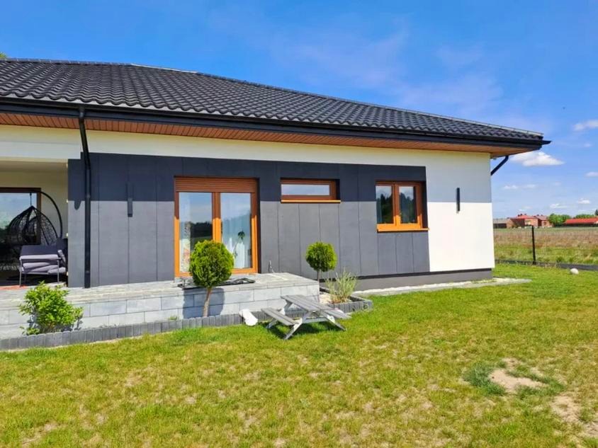 Ile kosztuje elewacja 150 m2: orientacyjne ceny i materiały